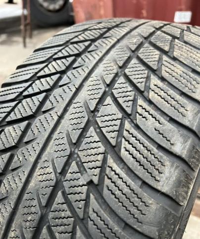 Bridgestone Blizzak LM-001 225/50 R18