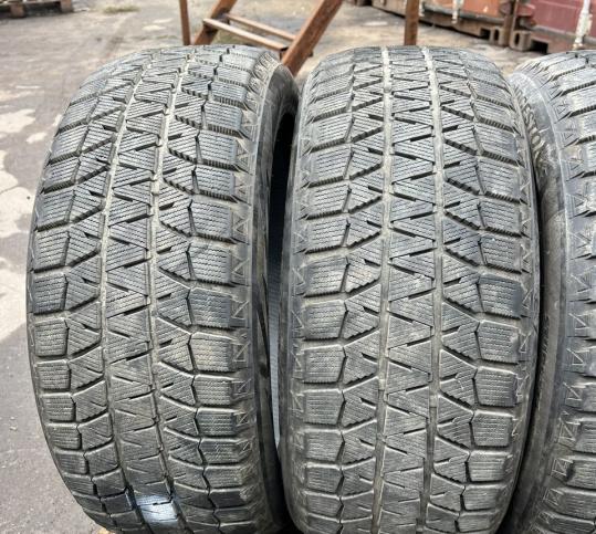 Bridgestone Blizzak WS-80 235/50 R19