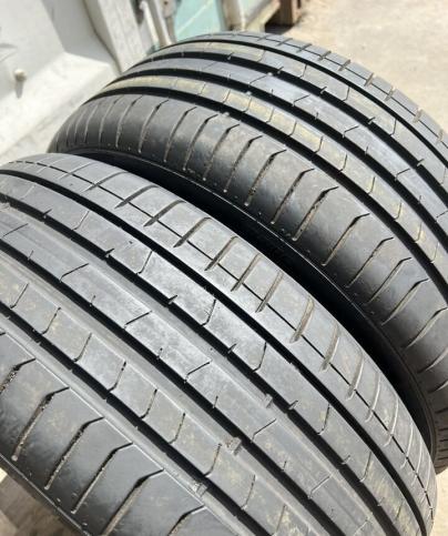 Pirelli P Zero PZ4 245/45 R18