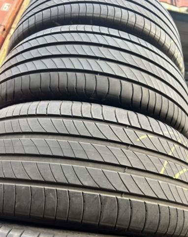 Michelin Primacy 4 235/50 R19