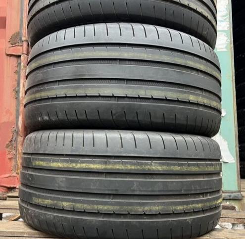 Goodyear Eagle F1 Asymmetric 3 245/45 R19 и 275/40 R19