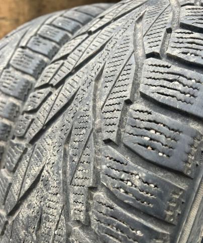 Nokian Tyres Hakkapeliitta R2 215/65 R17