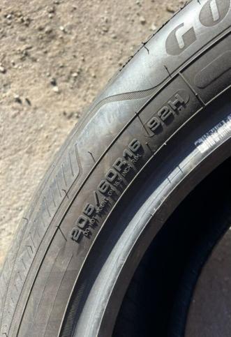 Goodyear Vector 4Seasons Gen-3 205/60 R16