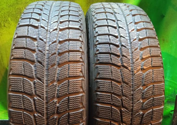 Michelin X-Ice 215/60 R17