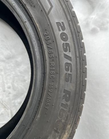 Pirelli Carrier 205/65 R16C