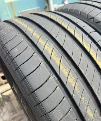 Michelin Primacy 4 245/45 R17