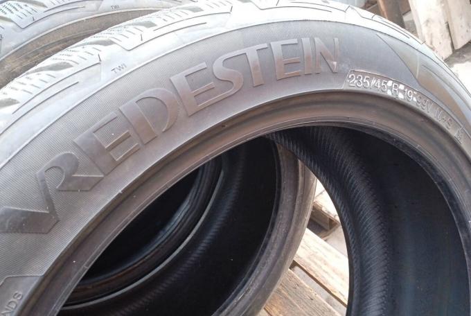 Vredestein Wintrac Xtreme S 235/45 R19