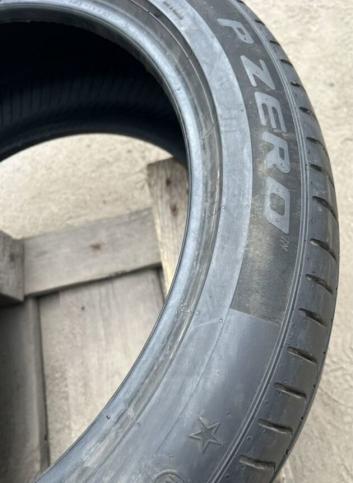 Pirelli P Zero PZ4 245/45 R19