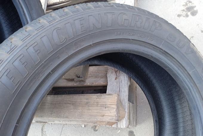 Goodyear EfficientGrip SUV 265/50 R20