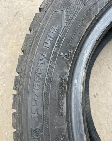 Goodyear Ice Navi 6 185/65 R15