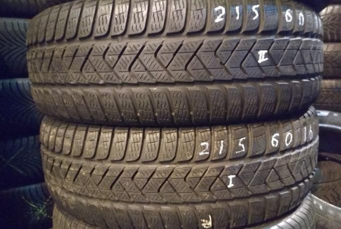 Pirelli Winter Sottozero 3 215/60 R16