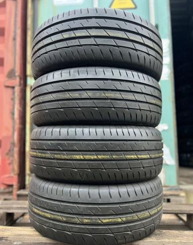 Bridgestone Potenza Adrenalin RE004 205/55 R16