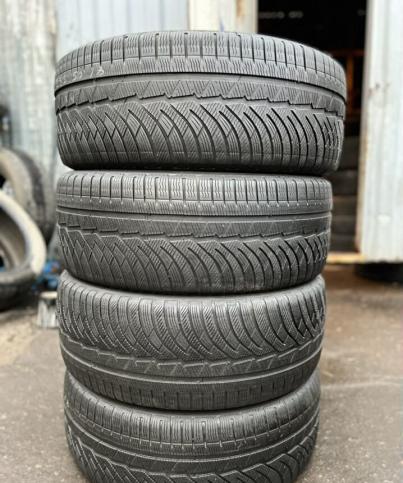 Michelin Pilot Alpin 4 235/50 R18