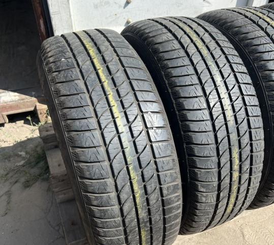 Goodyear OptiLife 235/65 R17