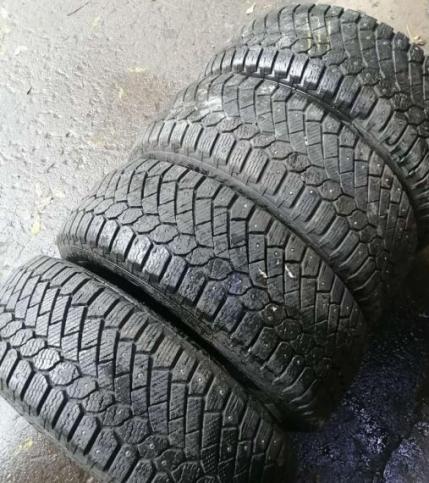 Gislaved Nord Frost 200 235/55 R17