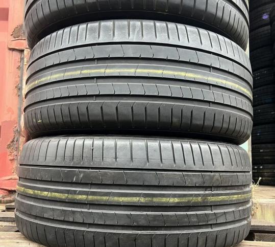 Pirelli P Zero PZ4 275/40 R21