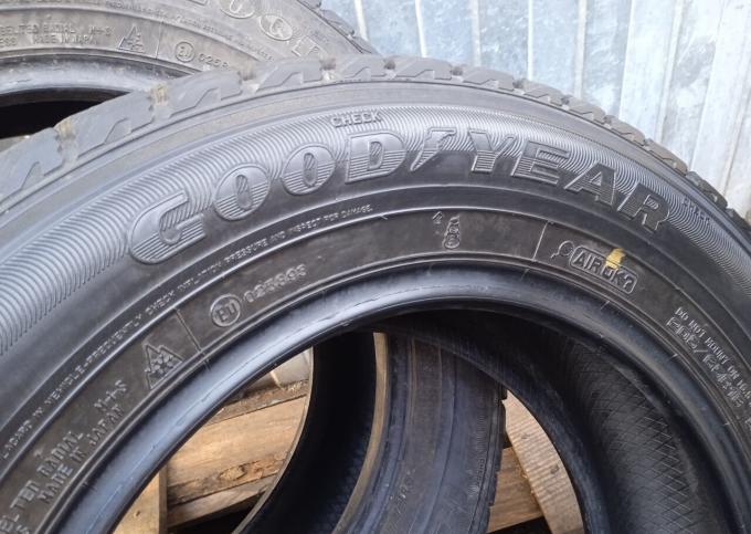 Goodyear Ice Navi Zea 205/65 R16