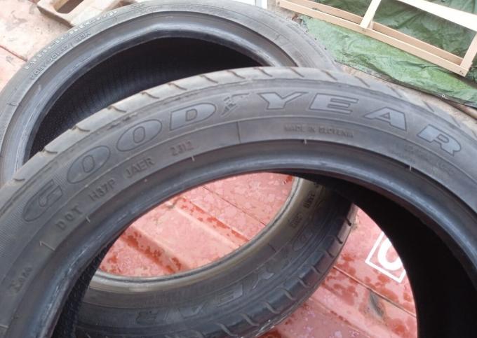 Goodyear EfficientGrip 205/50 R17