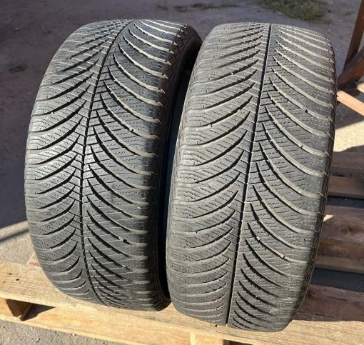 Goodyear Vector 4Seasons Gen-2 225/45 R17