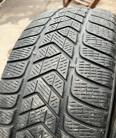 Pirelli Scorpion Winter 235/65 R17