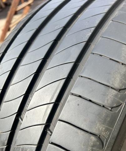 Michelin Primacy 4 245/45 R19