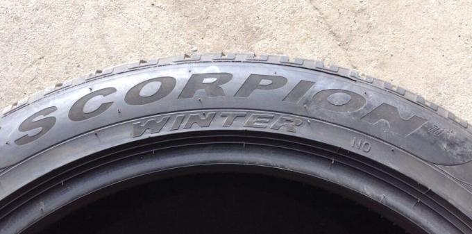 Pirelli Scorpion Winter 295/40 R20