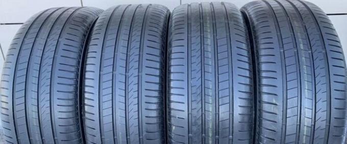 Bridgestone Alenza 001 285/50 R20