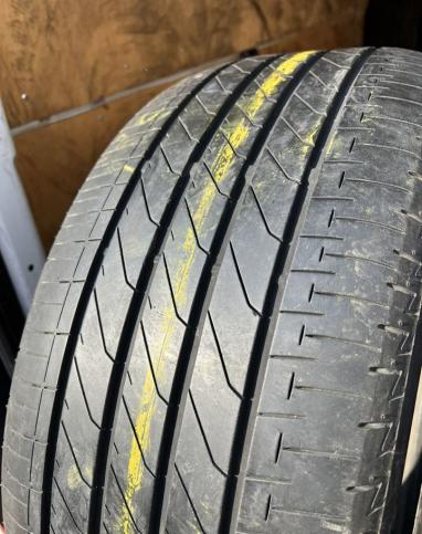 Bridgestone Turanza T005A 225/55 R17