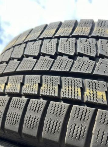 Dunlop Winter Maxx WM01 245/45 R19