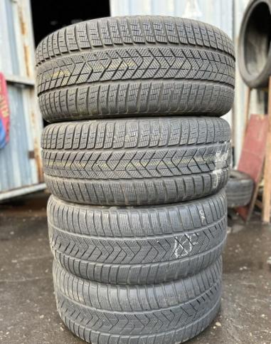 Pirelli Scorpion Winter RFT 275/45 R20