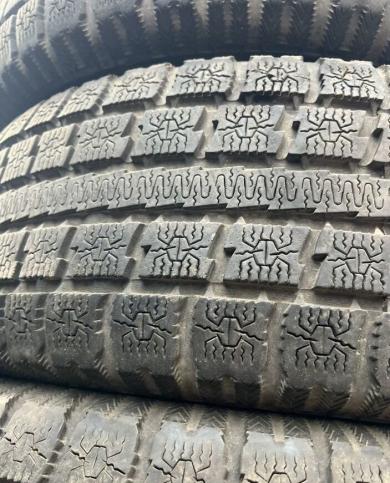 Toyo Garit G4 215/60 R16