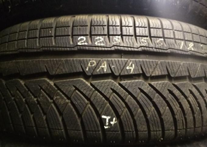 Michelin Pilot Alpin 4 225/55 R18