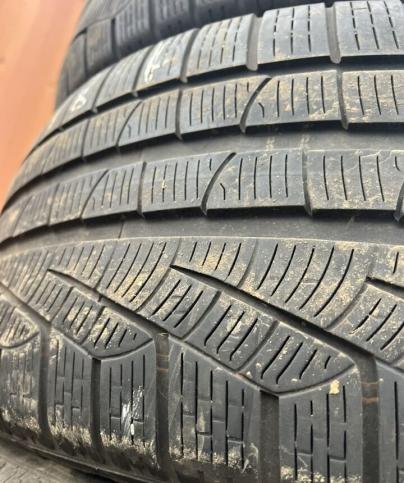 Pirelli Winter Sottozero 240 Serie II 255/40 R20