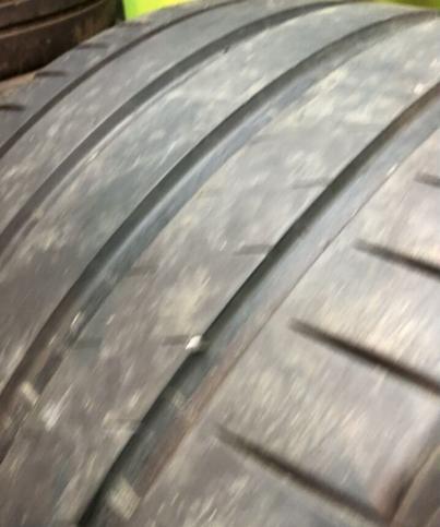 Michelin Pilot Sport 4 315/30 R21