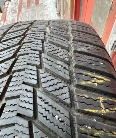 Continental WinterContact SI 215/55 R16