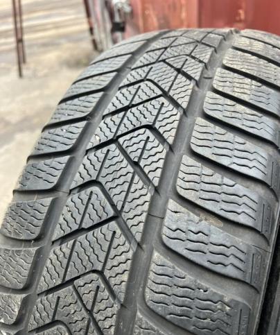 Pirelli Winter Sottozero 3 225/45 R18