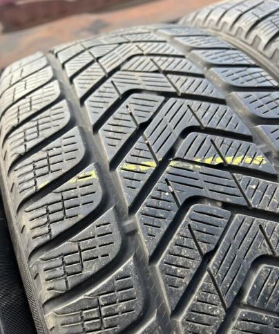 Pirelli Scorpion Winter 235/50 R18