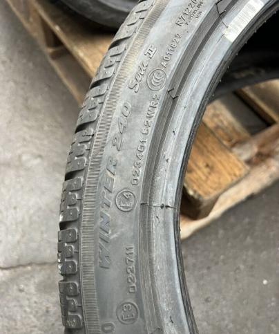 Pirelli Winter Sottozero 240 Serie II 255/35 R19