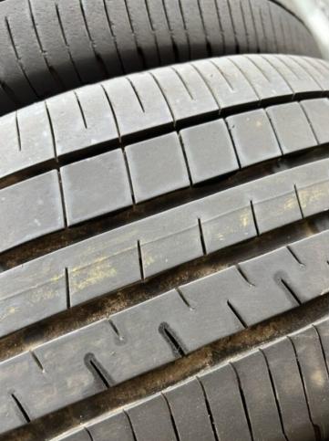 Dunlop Veuro VE304 215/60 R16