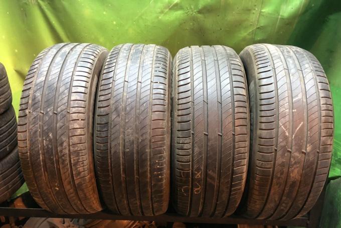 Michelin Primacy 4 235/55 R18