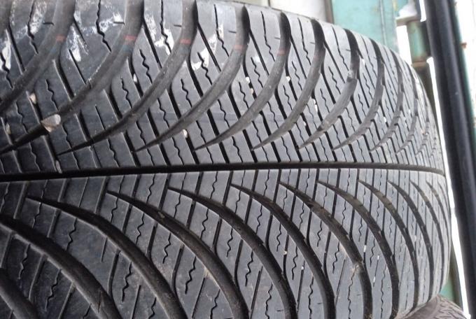 Goodyear Vector 4Seasons Gen-2 195/55 R16