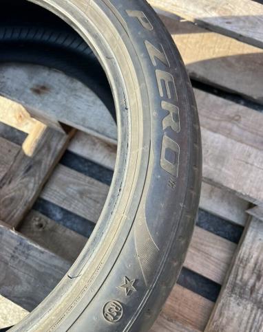 Pirelli P Zero PZ4 245/45 R20