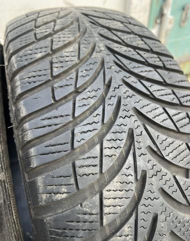 Goodyear UltraGrip 7+ 205/60 R16