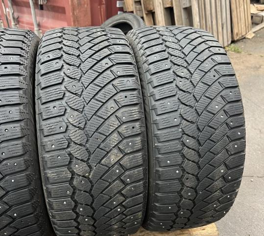 Gislaved Nord Frost 200 225/50 R17