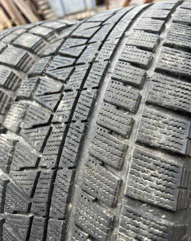 Bridgestone Blizzak Revo GZ 225/55 R17