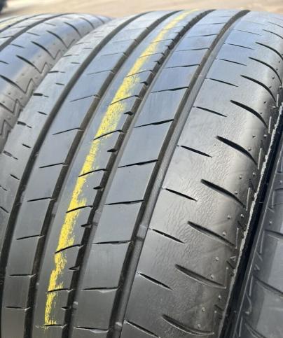 Bridgestone Turanza T005A 235/45 R18