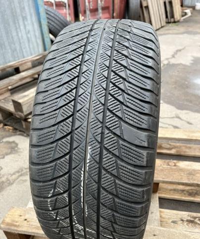 Bridgestone Blizzak LM-001 245/50 R19