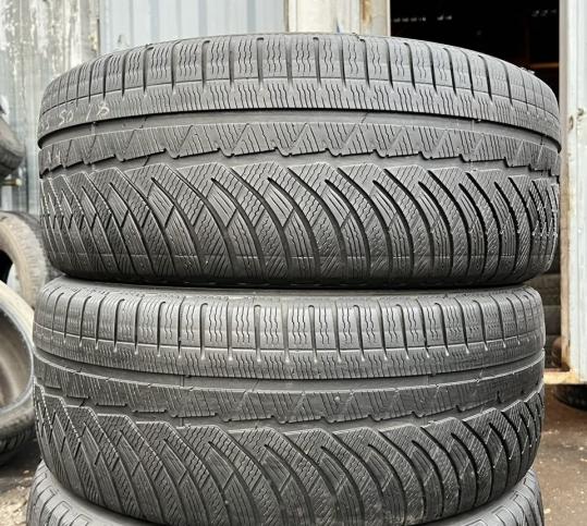 Michelin Pilot Alpin 4 235/50 R18