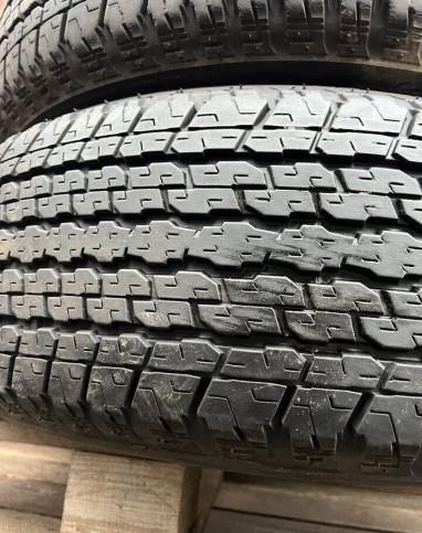 Bridgestone Dueler H/T 840 265/65 R17