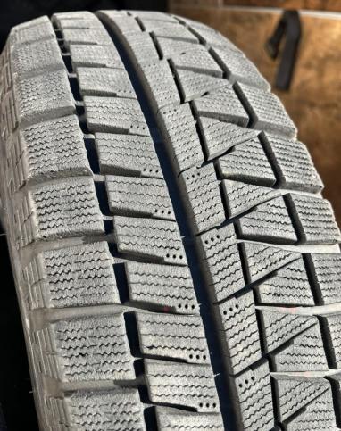 Bridgestone Blizzak Revo GZ 195/65 R15